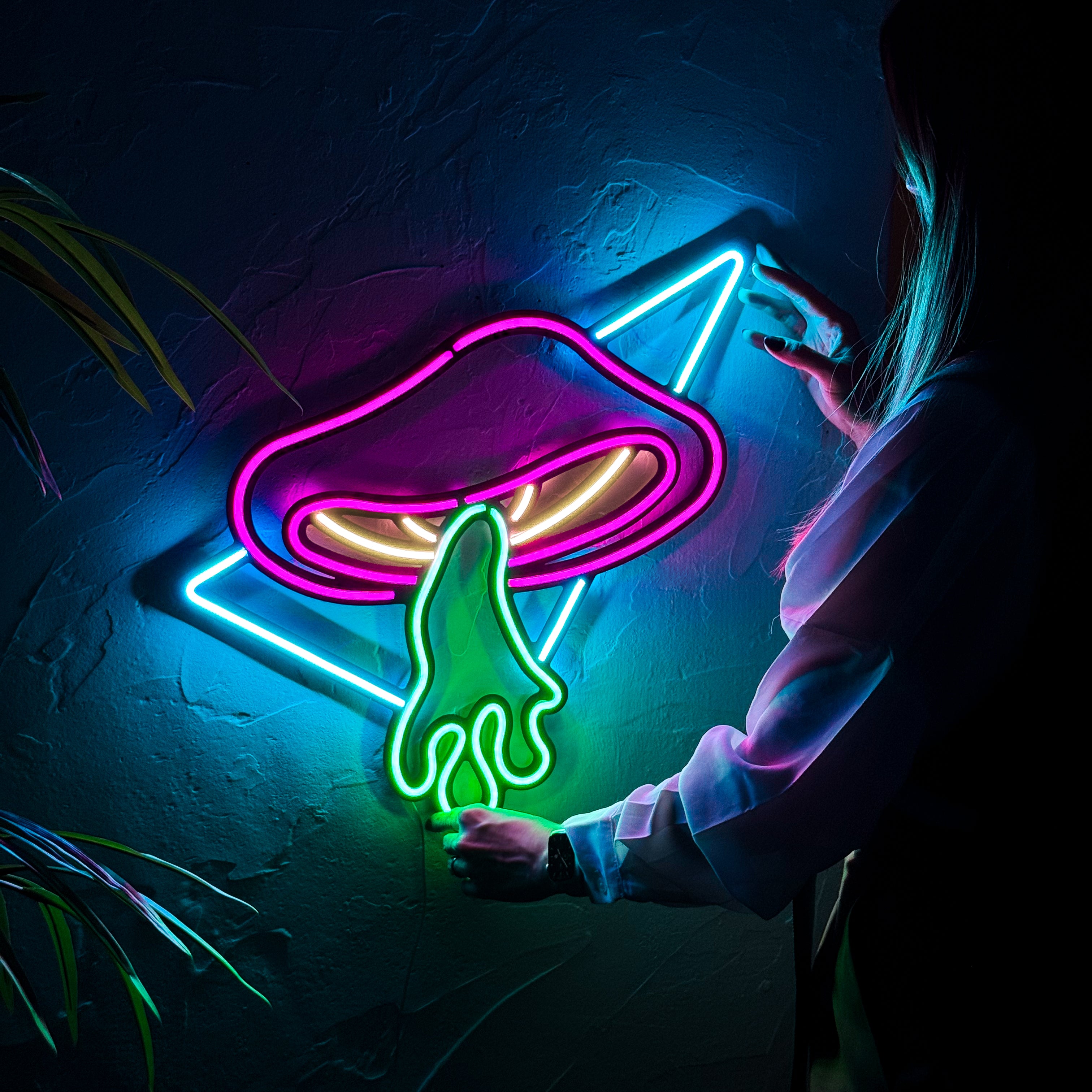 HOAGARD | Flying Mushroom Neon Wall Art – Hoagard.com